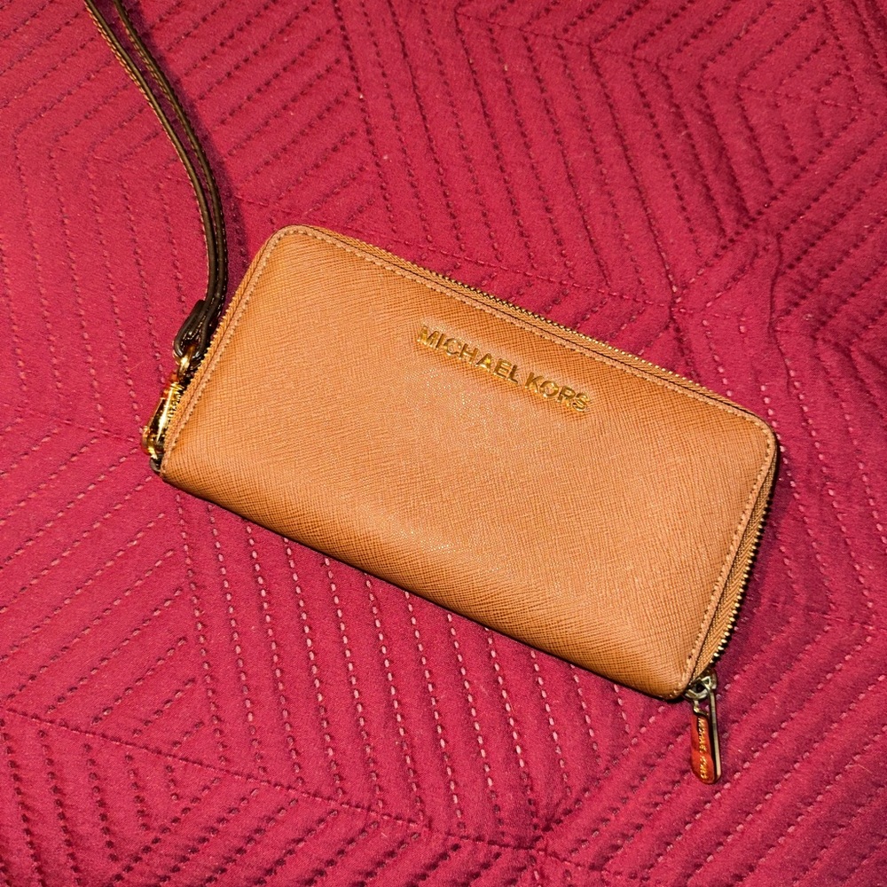 Michael Kors wallet